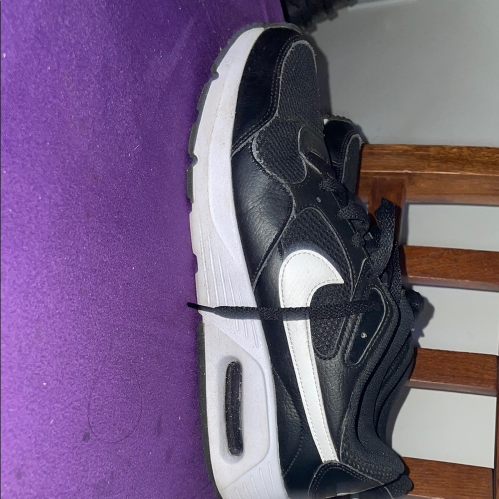 Nike Black and White Men's Sneakers